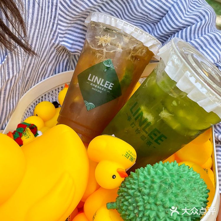 南京首家"喝柠檬茶送小黄鸭"🐥巨巨巨可爱
