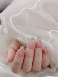 -花系美·美甲美睫精品店