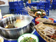 -马路边边·成都串串(翠柏路店)