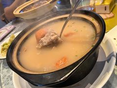 -莲餐厅·湖北菜·潜江小龙虾店(愚园路店)