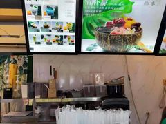 -津椰本·海南正宗椰奶清补凉(店一店)