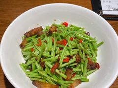 藜蒿炒腊肉-老湘村·湖南土菜(天河维多利店)