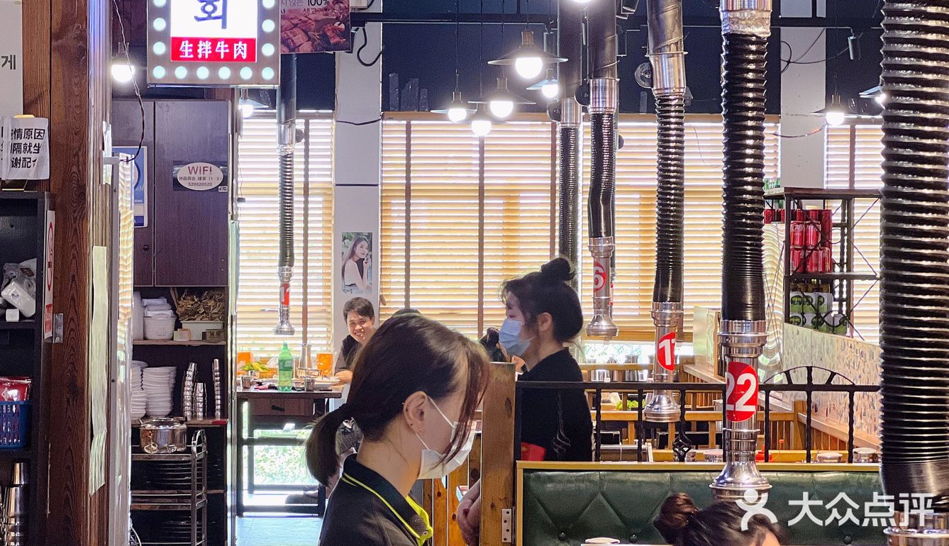 想吃正宗韩式烤肉，来这里就对了