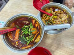 -铁锅哥米线