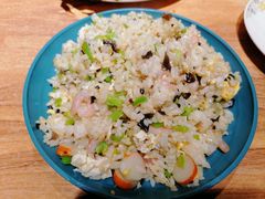 虾仁炒饭-嗨辣小聚·盘锦河蟹·海鲜烧烤龙虾(盘锦十年好店)
