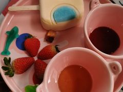 -水桶王国主题餐厅·聚会·生日派对·亲子活动·家庭套餐(亚龙湾希尔顿店)