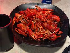 -沪小胖小龙虾(淮海中路旗舰店)