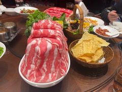 -东海怡品海鲜豆捞(舟宿夜江店)