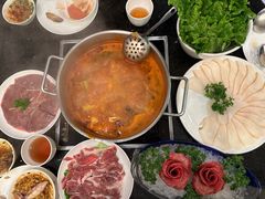 番茄牛尾锅底-一哥澳门豆捞 · 十七年经典澳门火锅(四季天地店)