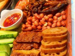 -陈大锅·岳阳鱼馆·地道岳阳菜(美食街店)