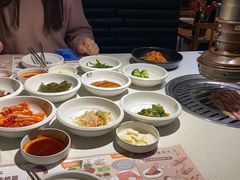 餐前小菜-本家韩国烤肉(青岛万象城店)