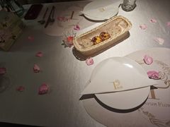 -晶雅花园西餐厅(南京首店)