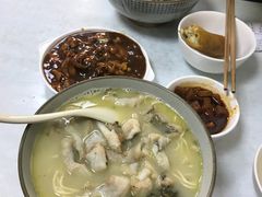 -明呈黄鱼面馆(斜土路店)
