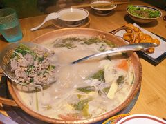 -洱火云南酸菜牛肉火锅(石景山当代商城店)