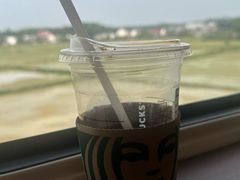 -星巴克(北京西站5号候车室)