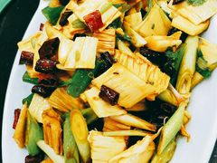 -瑞杰烧烤店·24小时营业(山东路店)