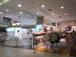 -孩子王童乐园(唐山万达广场店)