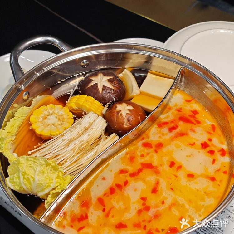 在亚龙湾!这自助你就吃吧!一吃一个不吱声