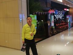 -洪氏嗨捞·广东猪肚鸡·椰子鸡火锅(西咸万象城店)