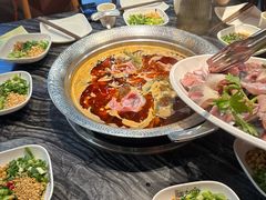 -老船舫·现做活鲜鱼馆(东郊记忆店)