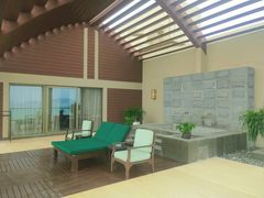 -三亚湾海居铂尔曼度假酒店