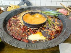 -黄潇洒老火锅(九眼桥宏济巷店)