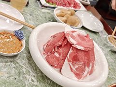 -楼外楼大刀肉传统火锅(西安大路店)
