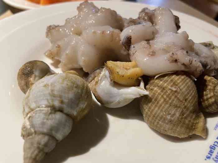 星伦多海鲜自助餐厅常熟星光天地店