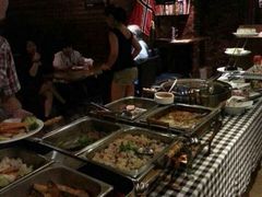 自助取餐区-小主人西餐厅 master table(青年中路店)