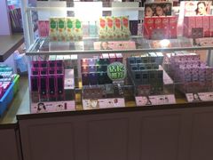 -4inlook美目美佳隐形眼镜店(恒隆广场店)