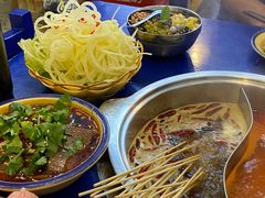 -马路边边火锅串串(观前街店)