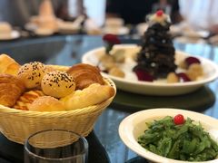 -山明水秀大饭店