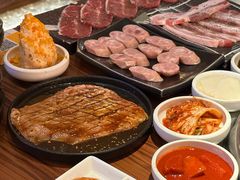 -烧肉一番·新韩式炭火烤肉(大岭山店)