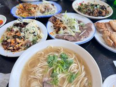 -十二忠手拉面(五福店)