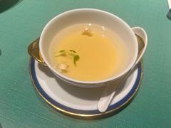 茉莉法国鹅肝清鸡汤-北京贵宾楼饭店·紫金