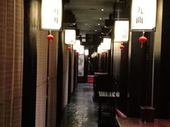 -余欢领鲜火锅(新街口店)