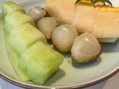 餐前水果-皇朝会.经典传统粤菜(外滩店)