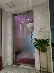 -咪咪专业脱毛连锁机构