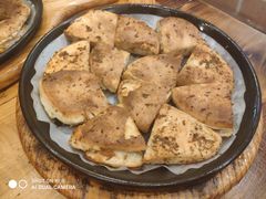 料理烤特色火烧-老东镇啤酒屋海鲜加工·蒸汽海鲜·海鲜烧烤(台东店)