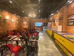 大堂-老啪叽串炒饭(铁百店)