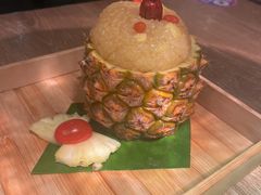 傣味菠萝饭-云海肴·汽锅鸡·云南菜(领展购物广场·中关村店)