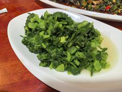 -将就吃农家特色土菜馆