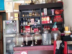 -老石黑山羊毛驴肉火锅(金凯广场店)
