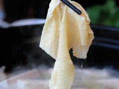 炸腐竹-烹然四季椰子鸡火锅(团结湖总店)