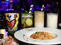 -Famous肥猫墨西哥音乐餐吧(五棵松华熙LIVE店)