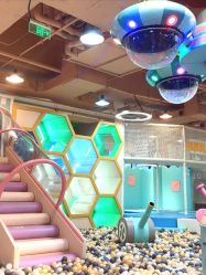 -多多淘儿童体验中心(重庆来福士店)