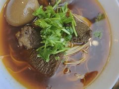 -碗里捞川渝特色面(沙河玖耀里店)