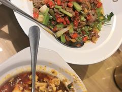 -严记小天府酸菜鱼(西四路店)