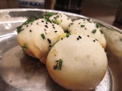 特色生煎-三两春(浦三路店)
