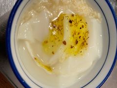 -潮界(LU·ONE凯德晶萃广场店)